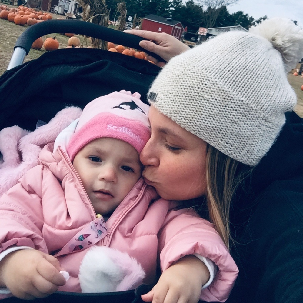 Meet your Posher, Yessica